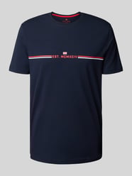 T-shirt z okrągłym dekoltem od Christian Berg Men - 29