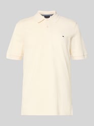 Regular Fit Poloshirt mit Stitching von Christian Berg Men Beige - 26