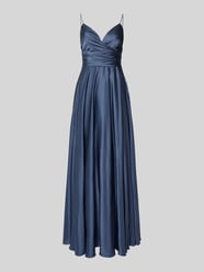 Abendkleid aus Satin mit V-Ausschnitt und Spaghettiträgern von unique - 3