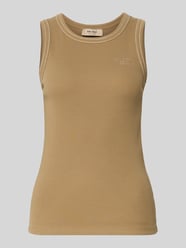 Top z wyhaftowanym logo model 'Ara' od MOS MOSH - 43