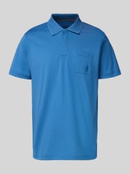 Koszulka polo o kroju regular fit z kieszenią na piersi od LERROS - 12