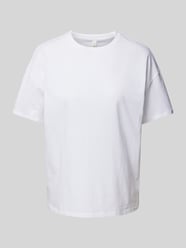 T-Shirt mit geripptem Rundhalsausschnitt von QS Weiß - 14