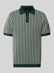 Koszulka polo w dzianinowym wyglądzie, krój regular fit od MCNEAL - 37