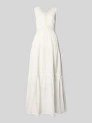 Maxikleid mit Loch-Stitching Modell 'Anini' von YAS - 1
