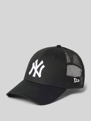 Czapka z daszkiem trucker z haftem model 'HOMEFIELD 9FORTY®' od New Era - 2