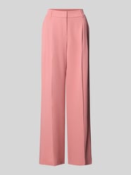 Spodnie materiałowe o kroju straight fit z zaprasowanymi kantami od Christian Berg Woman Selection - 9