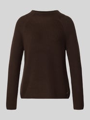 Sweter z dzianiny ze stójką od monari - 37