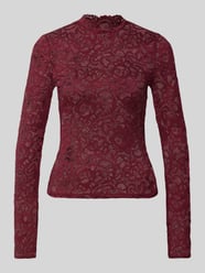 Slim Fit Longsleeve aus floraler Spitze Modell 'Lacey' von YAS Bordeaux - 1