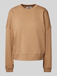 Oversized sweatshirt met extra brede schouders van EDITED Bruin - 30