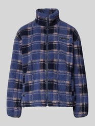 Teddyfell Jacke mit Stehkragen und Label-Detail von REVIEW - 14