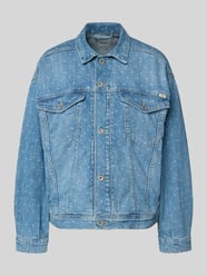 kurtka jeansowa o kroju regular fit z naszywką z logo model 'ARCATA' od Mustang - 15