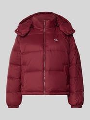 Regular fit gewatteerd jack met logoprint, model 'Midweight' van Calvin Klein Jeans Bordeaux - 18