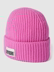 Muts van scheerwol van Drykorn Roze - 12