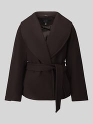 kurtka z pluszu/ze sztucznego futra z wiązanym paskiem, krój regular fit model 'ANNE' od VERO MODA - 28