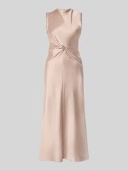 Cocktailkleid aus Satin mit Raffungen von Rinascimento Beige - 46