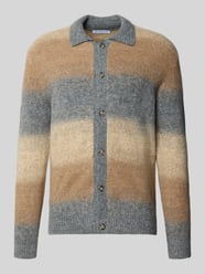 Strickjacke mit Umlegekragen und Knopfleiste von Manuel Ritz - 30