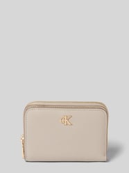 Portemonnaie mit Label-Detail von CK Calvin Klein Beige - 34