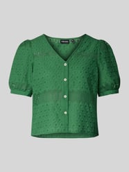 Regular Fit Bluse mit Lochstickerei Modell 'TAYA' von Pieces - 42
