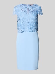 Knielanges Cocktailkleid im 2-in-1-Look von Christian Berg Cocktail - 26