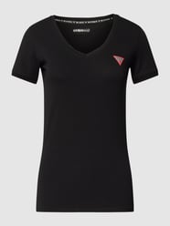 T-Shirt mit Label-Print Modell 'MINI TRIANGLE TEE' von Guess Schwarz - 42