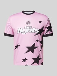 T-Shirt mit Label-Print Modell 'ALLSTARS FOOTBALL' von Low Lights Studios Pink - 6