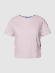 Cropped T-Shirt mit seitlichen Raffungen von QS Lila - 22