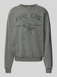 Sweatshirt mit Label-Print Modell 'Kani Street Academy' von KARL KANI Schwarz - 45