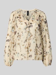 Blouse in all-over look met volants van Marc Cain Beige - 9
