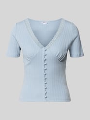 T-shirt met kant en knoopsluiting van Jake*s Casual - 38