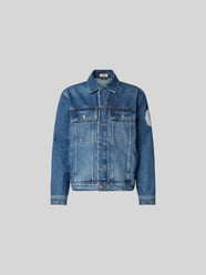 Regular Fit Jeansjacke mit Brusttaschen von ISNURH - 11