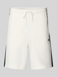 Regular Fit Sweatshorts aus reiner Baumwolle von Lacoste - 16