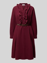 Knielanges Cordkleid mit Serafino-Kragen und Rüschen von MORE & MORE Bordeaux - 40
