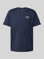 T-Shirt mit Label-Print von EA7 Emporio Armani Blau - 14