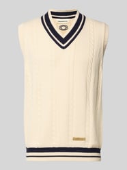 Pullunder mit V-Ausschnitt Modell 'Dream' von PROHIBITED - 14