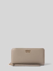 Portemonnaie mit Label-Detail Modell 'BRENTON' von GUESS Beige - 12