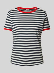 T-Shirt mit gerippten Abschlüssen von Jake*s Casual - 25