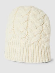 Beanie met kabelpatroon, model 'Beanie mit Zopfstrickmuster' van Seeberger Wit - 21