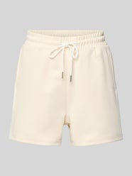 Shorts mit elastischen Bund und Eingrifftaschen Modell 'Kael' von OH APRIL Beige - 27