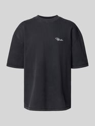 Oversized T-Shirt mit Label-Stitching von Pegador - 44
