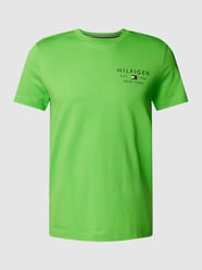 T-Shirt mit Label-Print von Tommy Hilfiger Grün - 26
