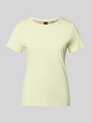 T-shirt w kroju slim fit z czystej bawełny model 'ELOVE_EMBRO' od BOSS Orange - 26