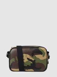 Torebka na długim pasku z wytłoczeniem Smiley® od Stuff Maker Zielony - 46