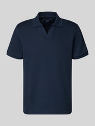 Regular Fit Strick-Poloshirt mit V-Ausschnitt von MCNEAL - 13