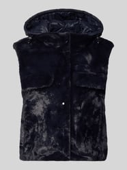 Regular Fit Weste aus Kunstfell von Luisa Cerano - 4