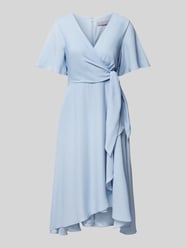 Cocktailkleid in Wickel-Optik von Christian Berg Cocktail Blau - 8