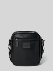 Crossbody Bag mit Label-Patch Modell 'TRACES' von camel active - 34