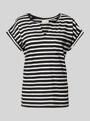 T-shirt met V-hals, model 'Viva' van FREE/QUENT - 6