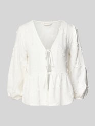 Regular Fit Bluse mit floraler Stickerei von Apricot - 3