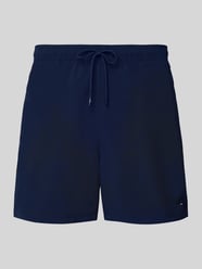 Spodenki kąpielowe o kroju regular fit z wyhaftowanym logo od Tommy Hilfiger - 13