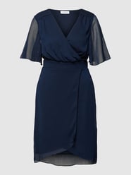Knielange jurk met V-hals, model 'RILLA' van Vila Blauw / turquoise - 1